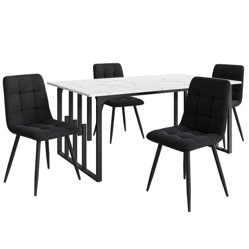 Set Mit Vier Stuhlen Fur Einen Esstisch Aus Faserplatten