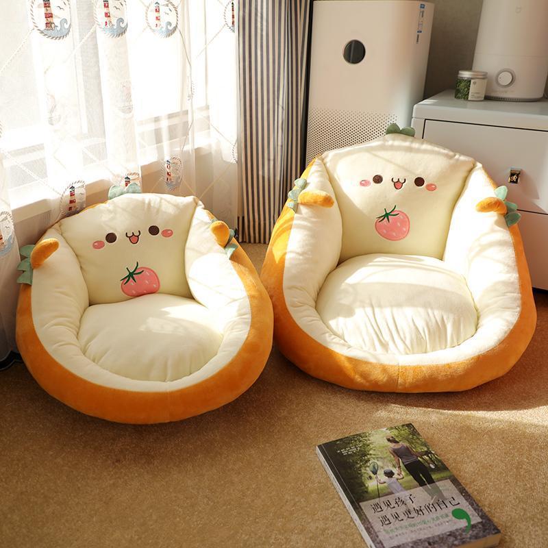 Bequemer Sitzhocker für faule Menschen – Tatami-Futon auf dem Boden