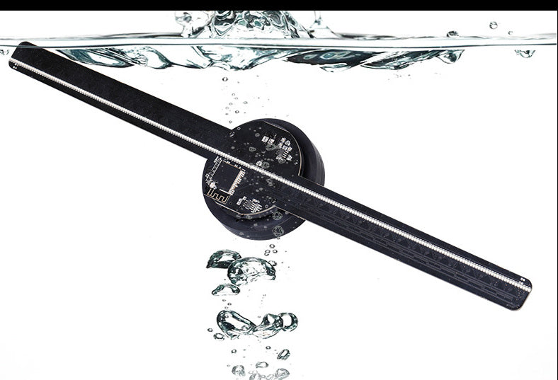 Aufgerüstete Naked Eye 3D-Hologramm-Werbemaschine mit Ventilatorbildschirm, unterstützt Bilder, Videos, Speicher, Bar- und Party-Werbeanzeigen Display