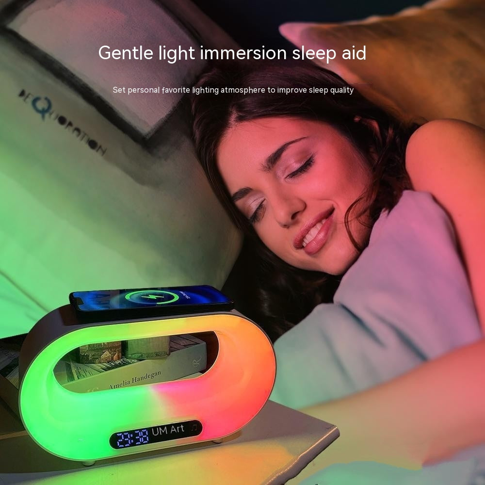 Multi-Funktions 3-in-1 LED-Nachtlicht mit APP-Steuerung, RGB-Atmosphärentischlampe, intelligenter Multifunktions-Wireless-Ladegerät, Wecker